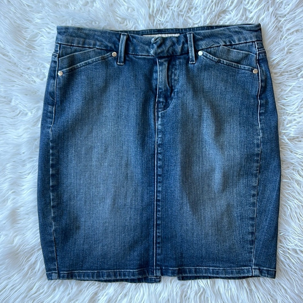 Levi’s Denim Skirt - 4